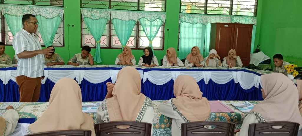 FPIK Unpatti Bedah Strategi Masuk Kampus di MAN 3 Maluku Tengah